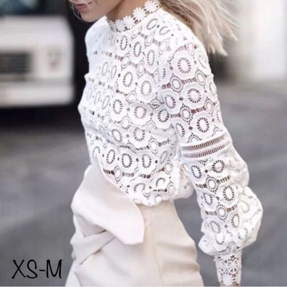 White Flower Lace Crochet Blouse XS-M - Picture 2 of 9